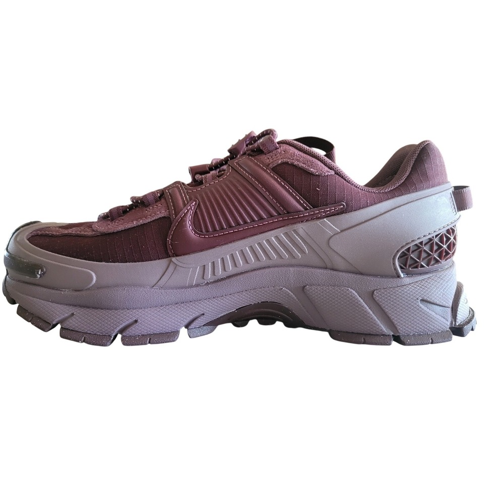 Nike Zoom Vomero 5 Roam Burgundy Crush Mens Size 9 Womens Size 10.5 FJ3951-600 - Picture 7 of 9